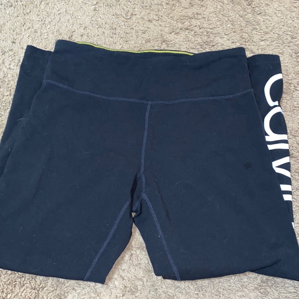 Calvin Klein Leggings.